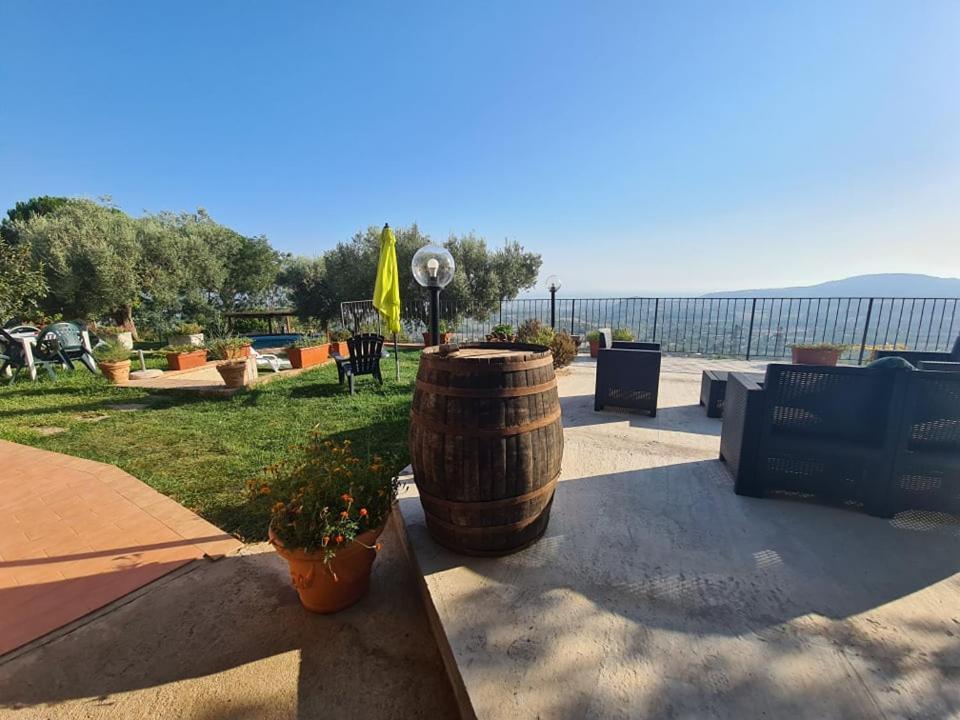Il Colle Degli Ulivi Hotel San Calogero Bagian luar foto