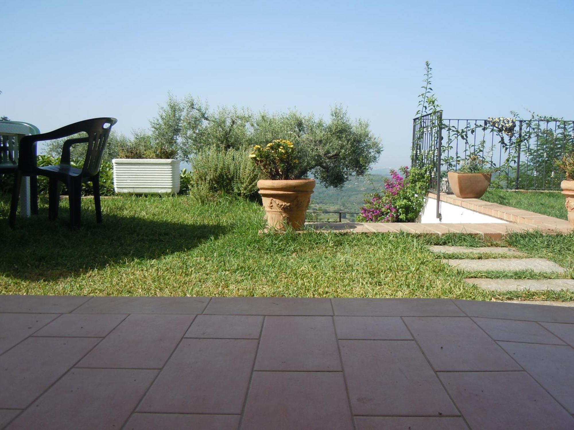 Il Colle Degli Ulivi Hotel San Calogero Bagian luar foto