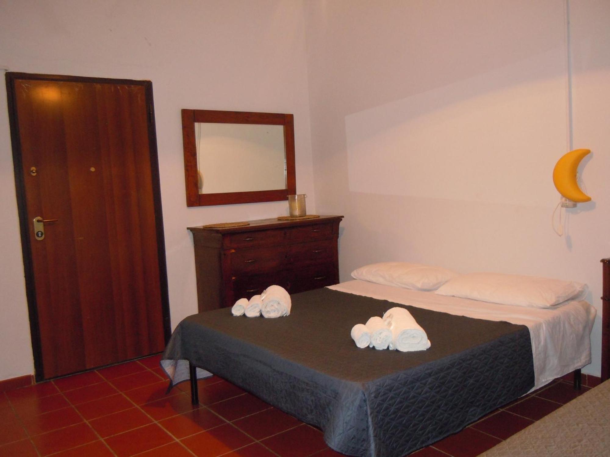 Il Colle Degli Ulivi Hotel San Calogero Bagian luar foto